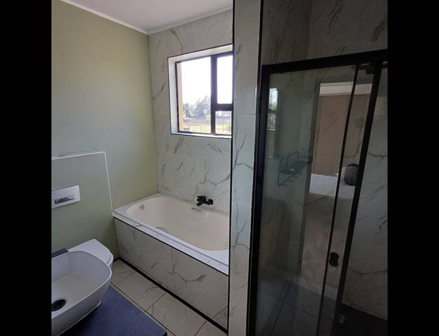 6 BEDROOM HOUSE FOR SALE IN HENLEY ON KLIP
